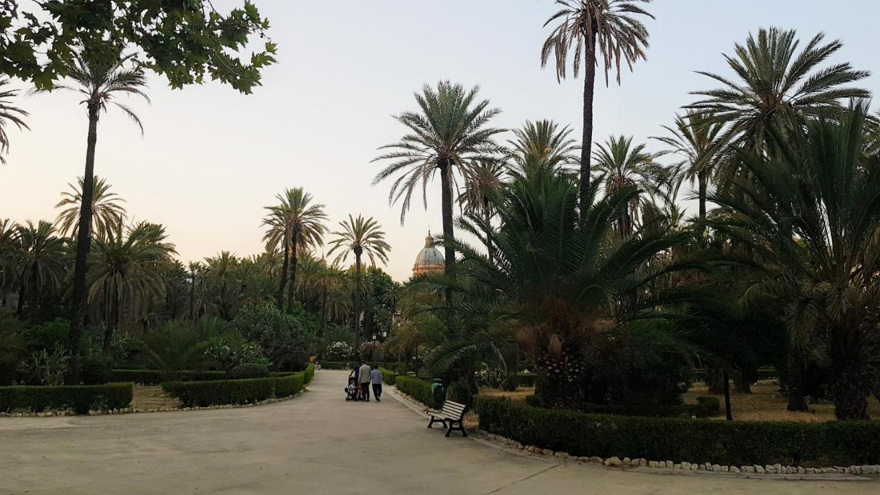 Casa Albergheria Palermo Bagian luar foto