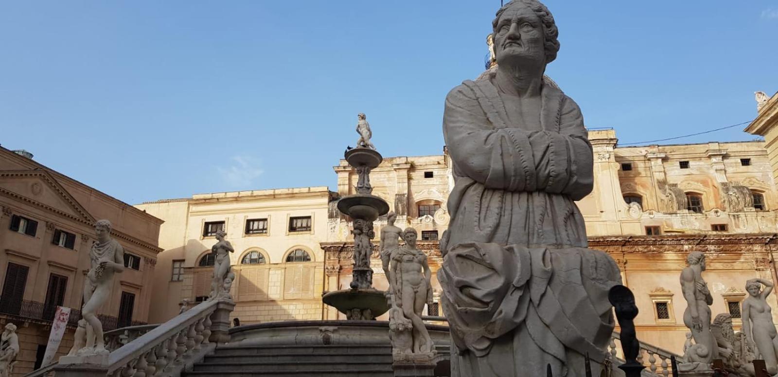 Casa Albergheria Palermo Bagian luar foto