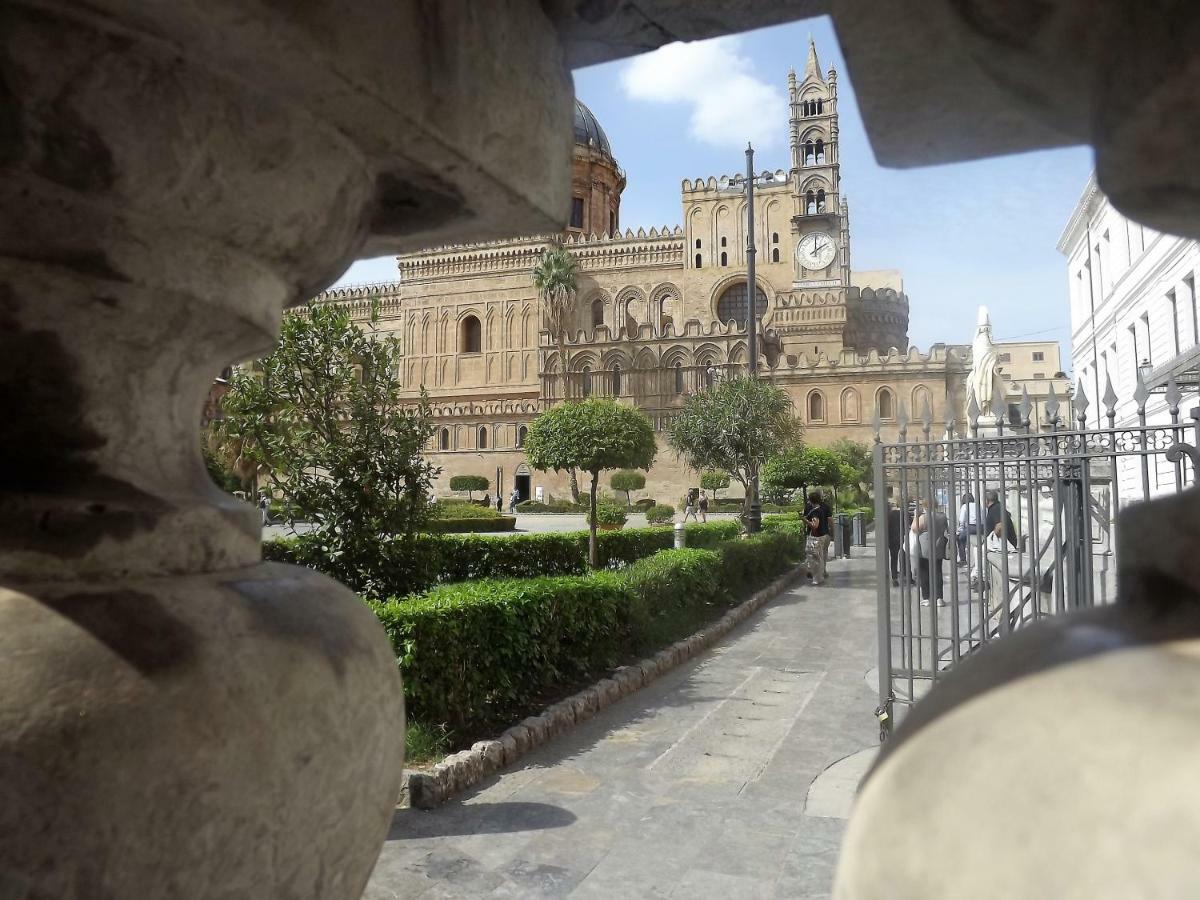 Casa Albergheria Palermo Bagian luar foto